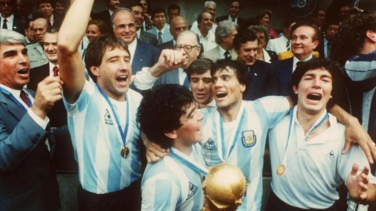 بطل العالم يحذّر الأرجنتين من الأردن والجزائر في المونديال