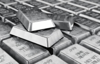 الفضة ترتفع إلى 60 دولاراً لأول مرة