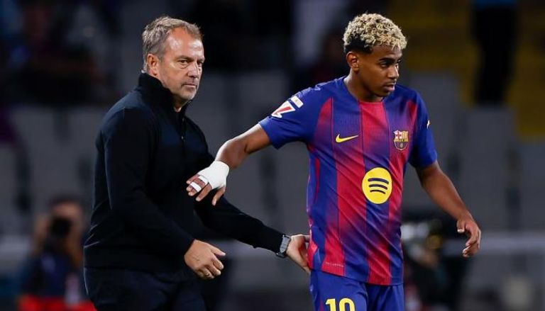 سأضعه على دكة البدلاء.. فليك يهدد لامين يامال