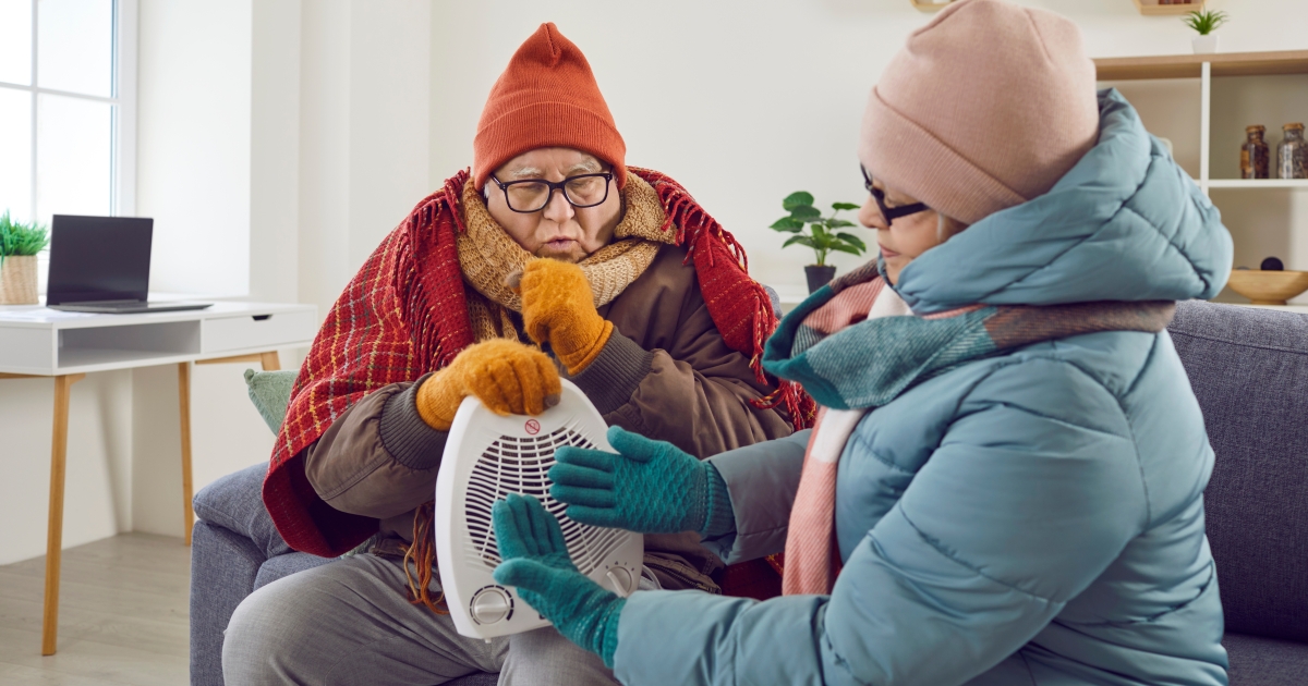 لماذا يشعر بعض الناس بالبرد أكثر من غيرهم؟.. ما دور نقص الفيتامينات