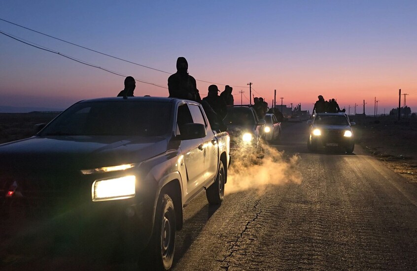 سوريا.. مقتل 4 عناصر من قوى الأمن الداخلي في إطلاق نار بمدينة معرة النعمان بريف إدلب الجنوبي