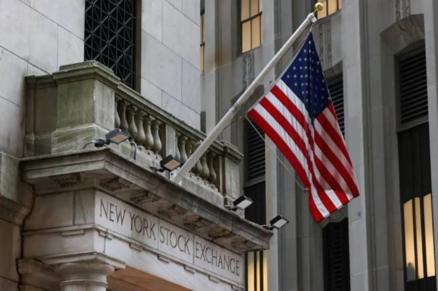 سوق السندات الأميركية يختتم العام بقلق منخفض بفضل خطوات «الفيدرالي»