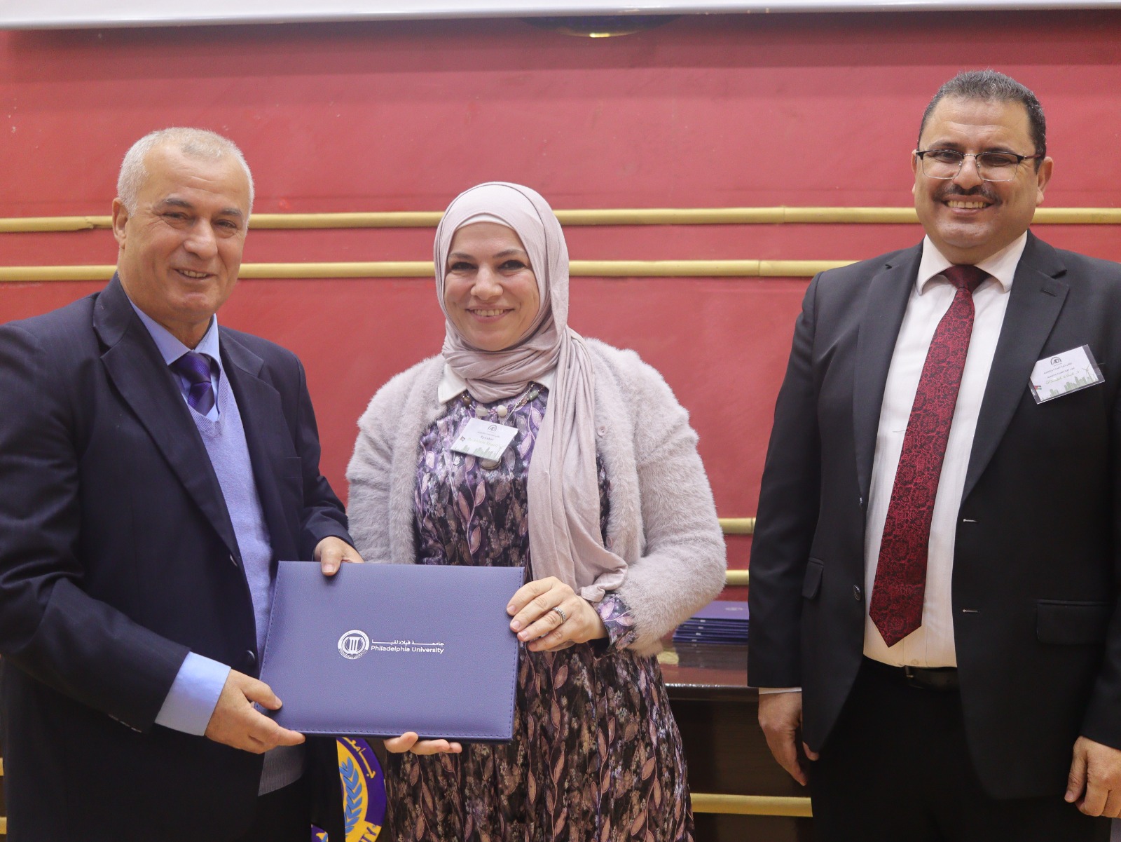 كلية العمارة والتصميم في فيلادلفيا تنظم يومًا علميًا عالميًا لدعم الابتكار والاستدامة