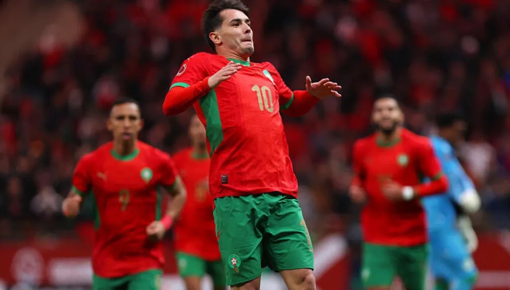 إبراهيم دياز فنان المساحات الضيقة وكاسر القواعد الصامت