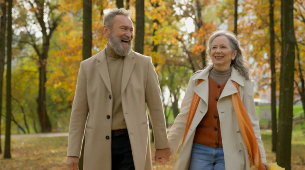 الحب بين الزوجين .. تأثير قوي على صحة القلب وتعافيه