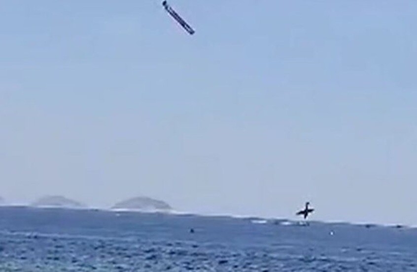 البرازيل.. مصرع طيار جراء سقوط طائرة إعلانات فائقة الخفة وكاميرا مراقبة توثق الكارثة