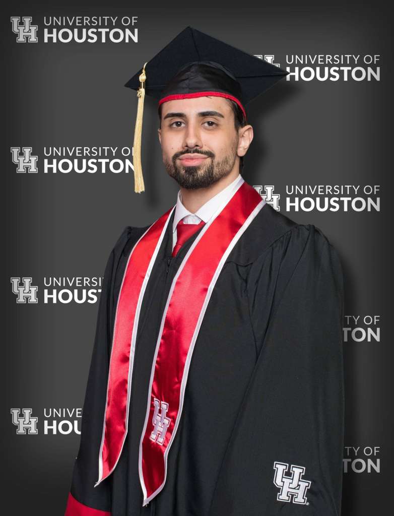 البكالوريوس في الاقتصاد والمالية من جامعة هيوستن للنشمي يوسف عنان فطاير