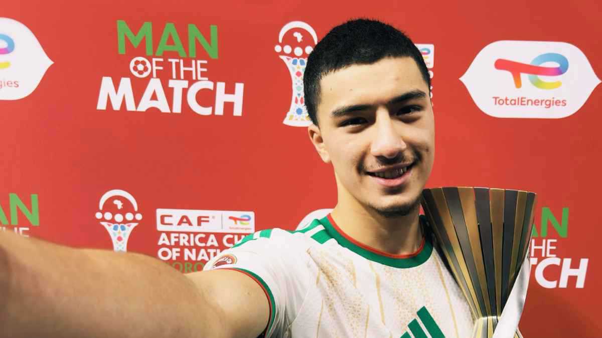 نجم منتخب الجزائر إبراهيم مازة؟ في حسابات برشلونة