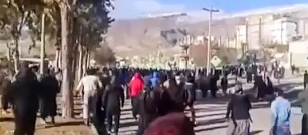 ارتفاع حصيلة القتلى مع اتساع رقعة الاحتجاجات في إيران