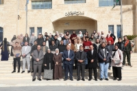 جامعة الزرقاء تكرّم طلبتها المتفوقين أكاديميًا