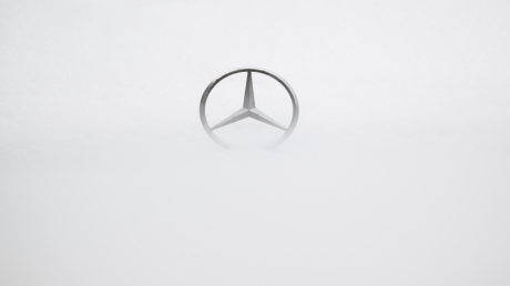 مرسيدس تطلق سيارة كهربائية نباتية