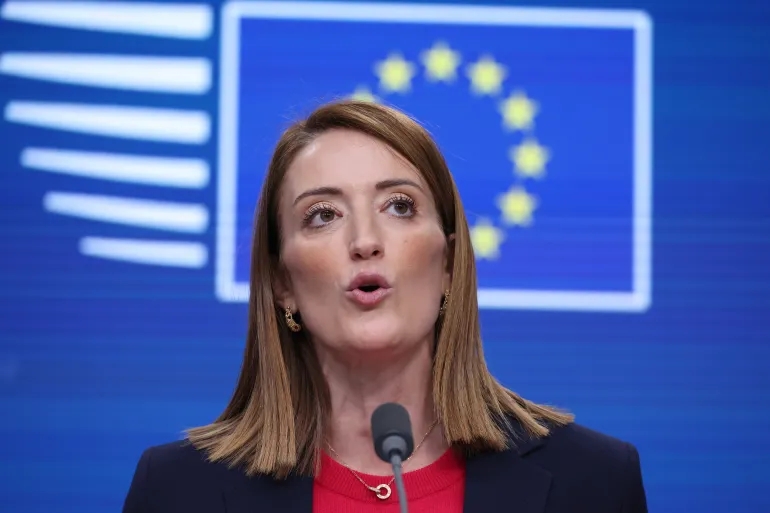 الاتحاد الأوروبي يصعّد ضد إيران وطهران تستدعي 4 سفراء