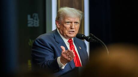 ترامب يتلقى تقريرا عاجلا حول الوضع في إيران