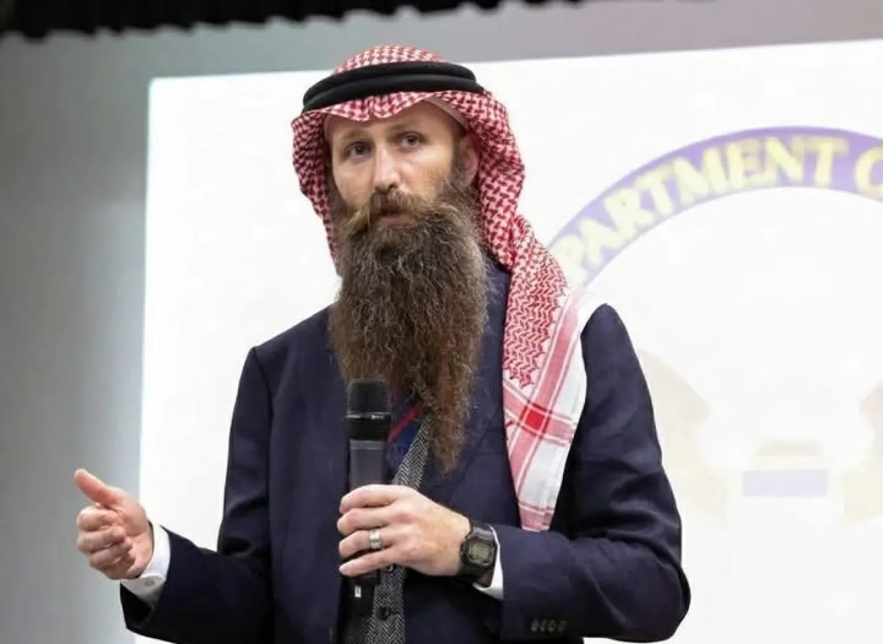 عشائر الضمور تصدر بيانا حول رفض استقبال السفير الامريكي