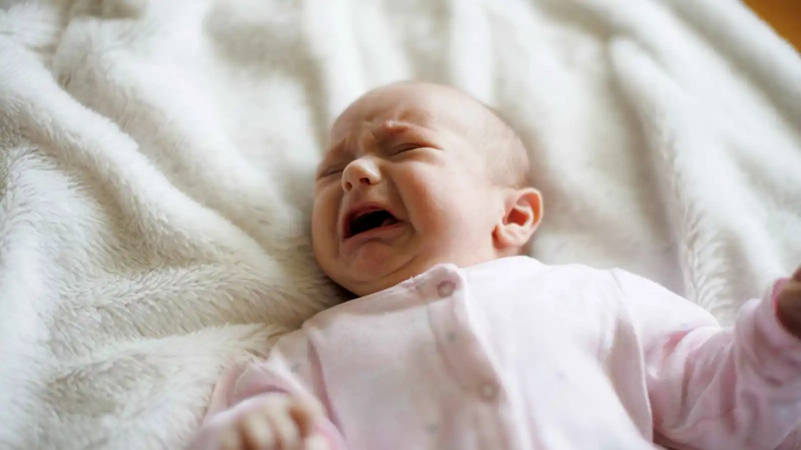 السجن 10 سنوات لأم سممت رضيعها بأدوية خطيرة