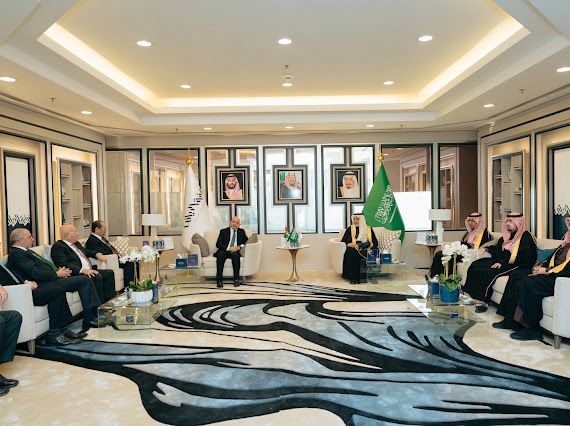 غرفتا تجارة عمان والرياض توقعان اتفاقية لتعزيز التكامل الاقتصادي