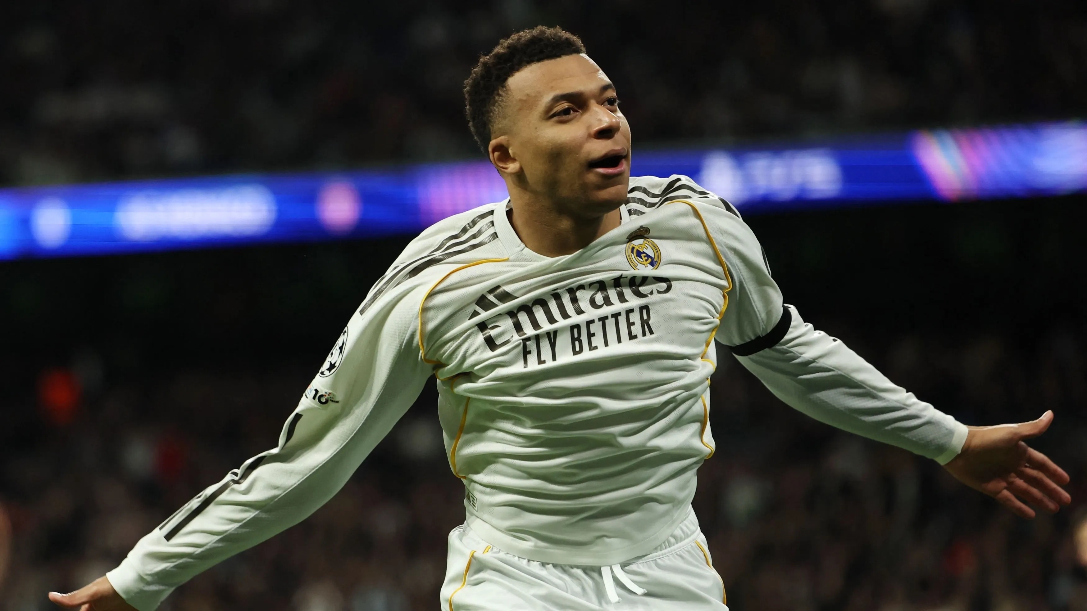 ترتيب هدافي دوري أبطال أوروبا عبر التاريخ.. مبابي يواصل الصعود بين الأساطير