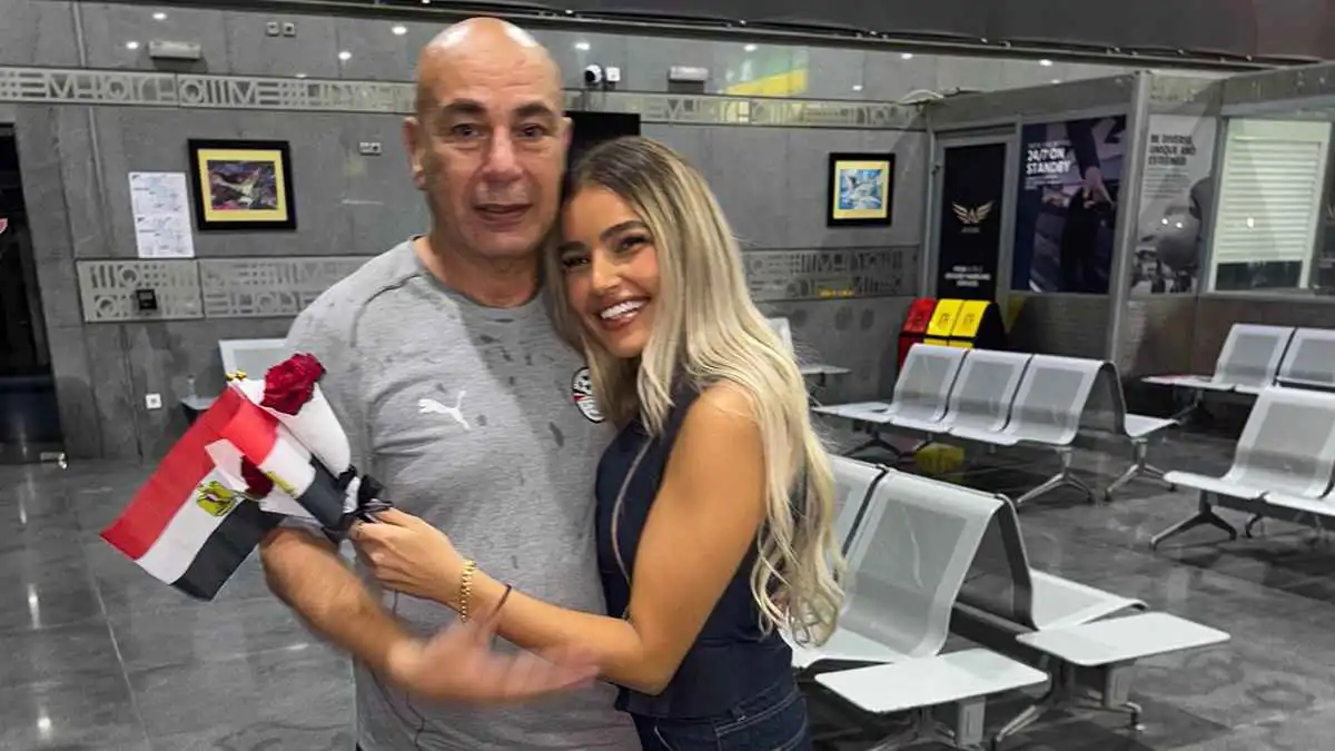 حسام حسن مدرب منتخب مصر يقاضي المتجاوزين بحق ابنته يارا