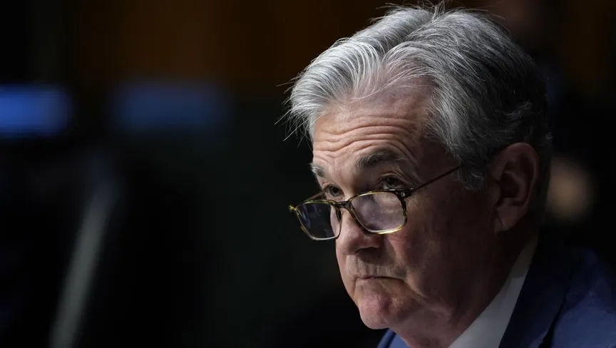 الفيدرالي يتجه لإبقاء الفائدة دون تغيير.. وباول في عين العاصفة