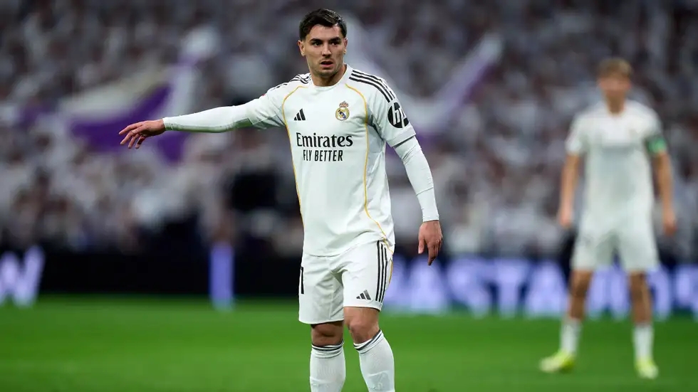 60 مليون يورو: رحيل دياز خلال فترة الانتقالات الصيفية أصبح احتمالًا واقعيًا