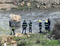 بلاغ بسقوط شخص في سيل الزرقاء والبحث جارٍ