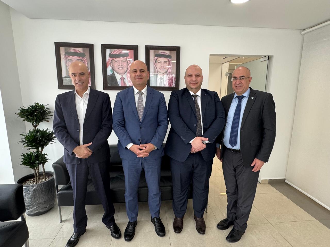 الرئيس التنفيذي للاتحاد الأردني لشركات التأمين يلتقي ممثلي شركة نيوتن للتأمين وشركة المنارة الاسلامية للتأمين وشركة المجموعة العربية الأردنية للتأمين