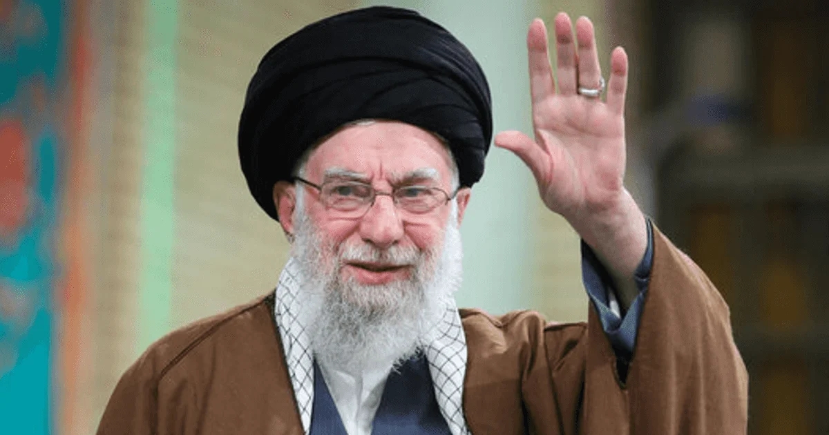 خامنئي يدعو إلى مسيرات شعبية حاشدة لإعلان الولاء