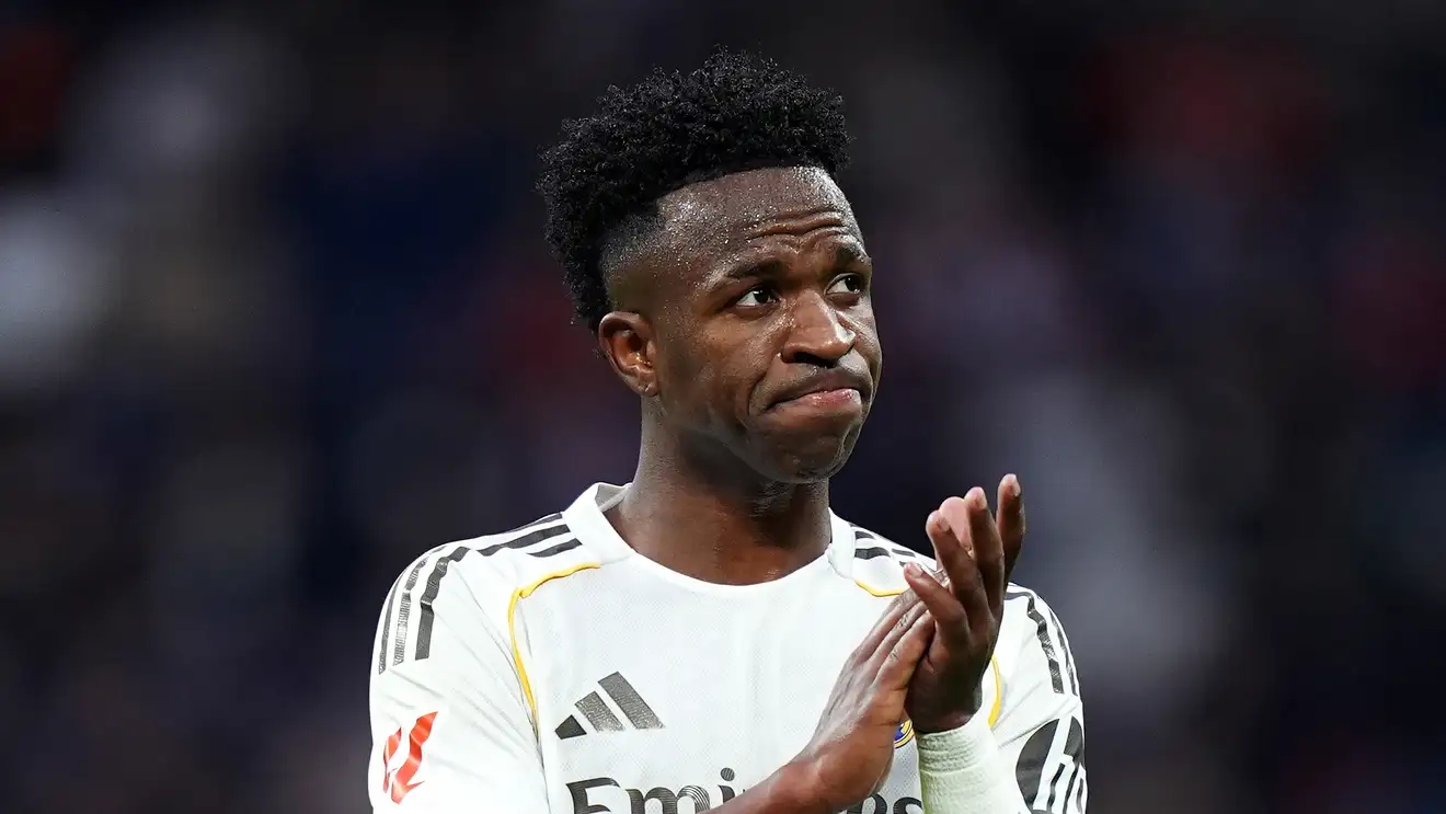 فينيسيوس يعترف: أحب صافرات الاستهجان.. وبنزيما المفضل لدي