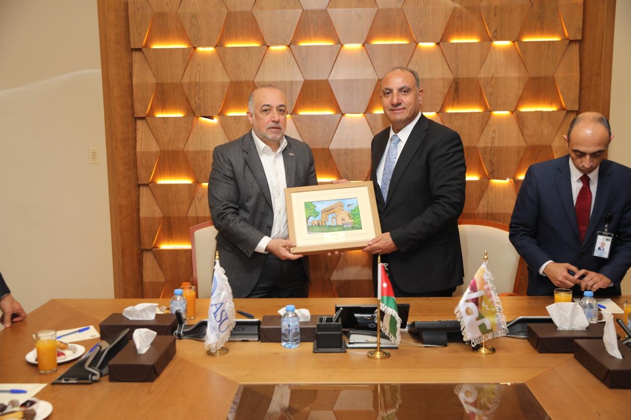 مذكرة تفاهم بين جامعة العلوم التطبيقية الخاصة وأمانة عمان