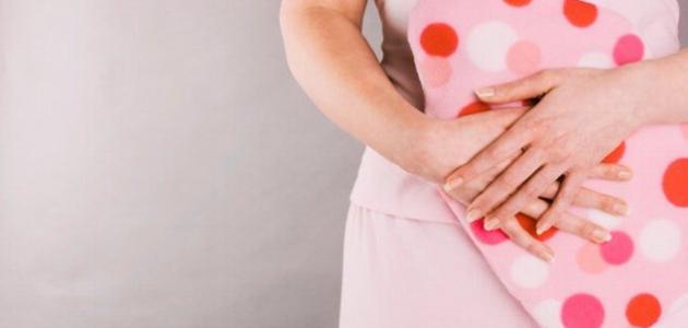 أسباب تأخر الدورة الشهرية مع وجود آلام