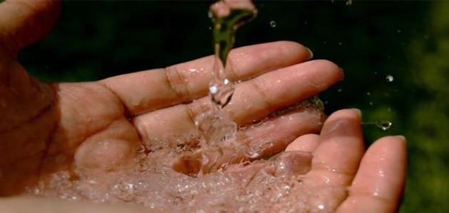 فوائد ماء زمزم وخصائصه المميزة