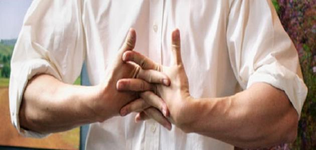 أسباب طقطقة المفاصل وطرق علاجها